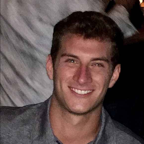 Profile Picture of Anthony Rainone (@anthonyrainone) on Poshmark