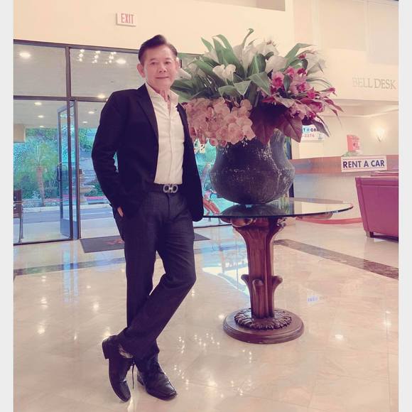 Profile Photo of Steven Chau (@stevenchau53) on Poshmark