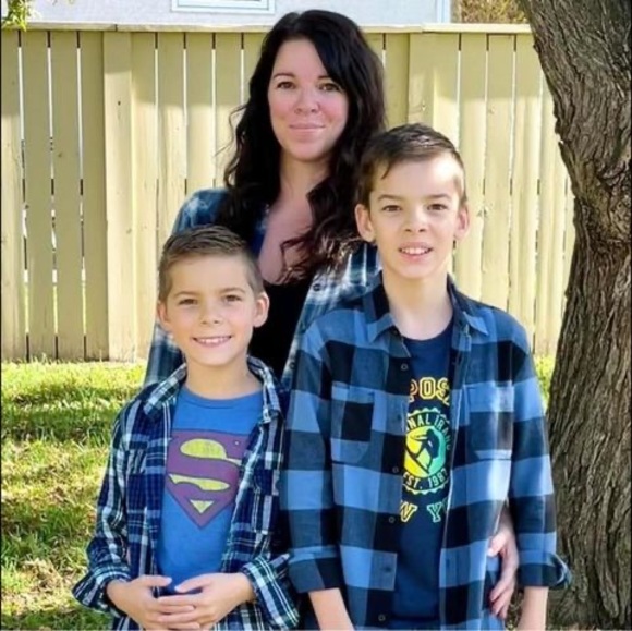 Profile Picture of Tammy Mellor (@tammy7501) on Poshmark