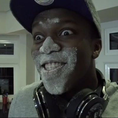 Profile Picture of Kylyn Graves (@KylynGavin) on Twitter