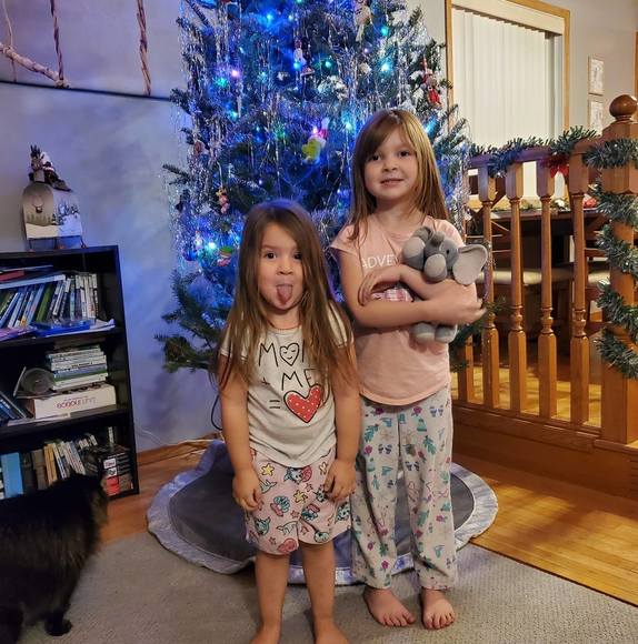 Profile Picture of Abby Knull (@ohndde) on Poshmark