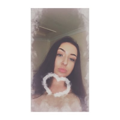 Profile Picture of Aimee McGrath (@AimeeL150) on Twitter