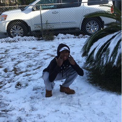 Profile Picture of Larry Pounds III🏆 (@Larry01567970) on Twitter