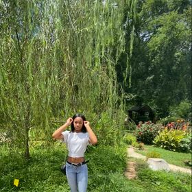 Profile Picture of Maya Chanel (@qlossymaya) on Pinterest