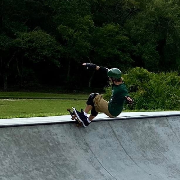 Profile Picture of Erik Dennison (@erikdennison) on Poshmark