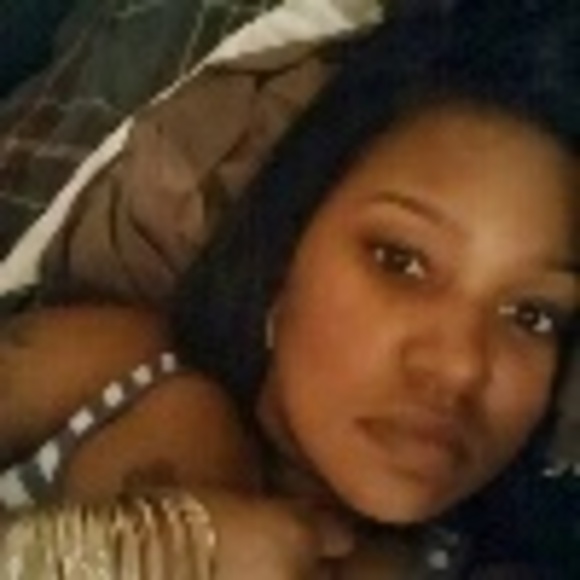 Profile Picture of Chasity Parks (@chaz_thenubee) on Poshmark