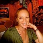 Profile Picture of Renee Vivian Stoeckel (@reneevivian) on Instagram