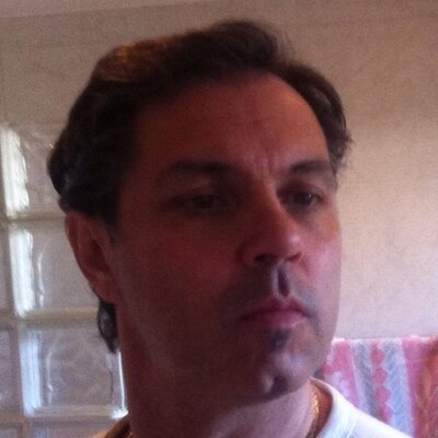 Profile Picture of Robert Bergman (@robbiebergman) on Twitter