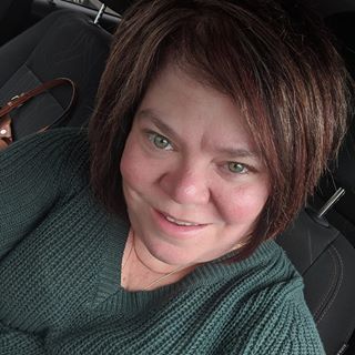 Profile Picture of Jacqui Nicholson (Lyons) (@jaxsn07) on Facebook