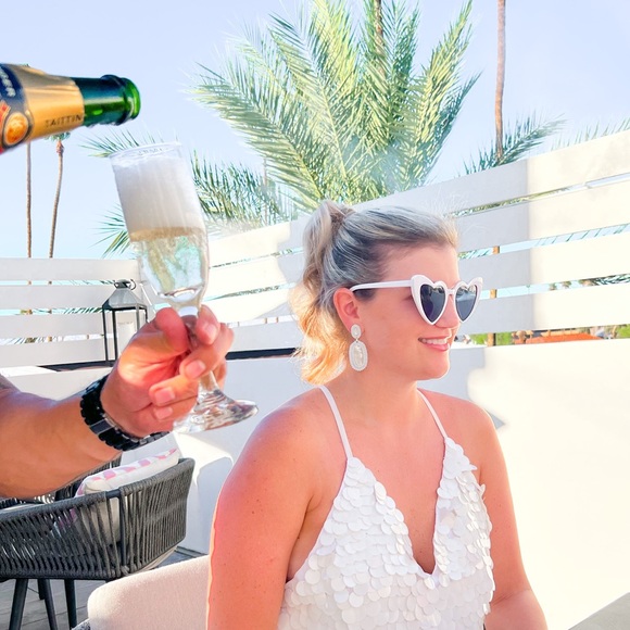 Profile Picture of Kaitlin Yoslov (@kbeazell) on Poshmark