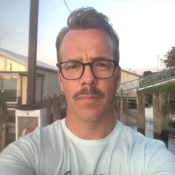 Profile Picture of Darcy Tillitt (@dtillitt) on Poshmark