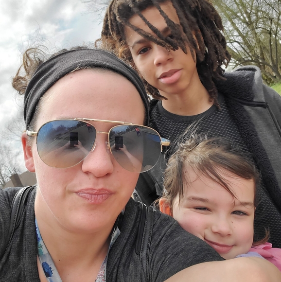 Profile Picture of Julia Pagel (@jtaptms) on Poshmark