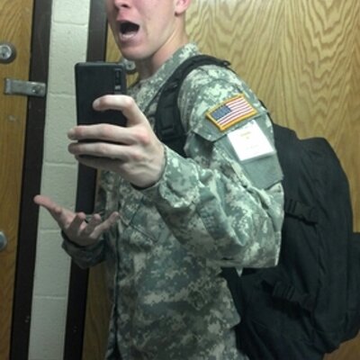 Profile Picture of Sean Nicely (@CallMeWhisky15) on Twitter