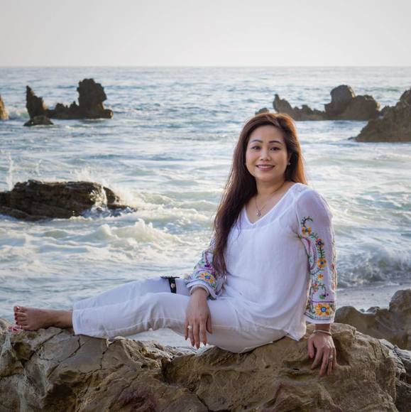 Profile Picture of Vui Tran (@tran20082) on Poshmark