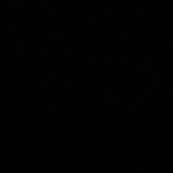 Profile Picture of Hailey Burt (@haileyburt376) on Poshmark