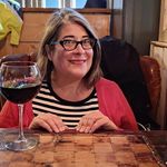 Profile Picture of Nicole Thomas Wyeth (@tommypinkles) on Instagram