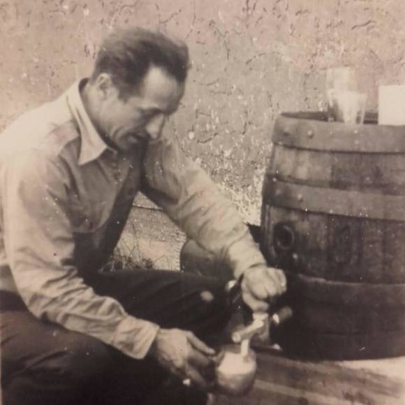 Profile Picture of Kj Sessler (@kjnoles) on Poshmark