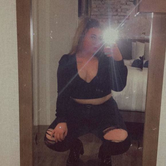 Profile Picture of Sammy Hegberg (@sammyhegberg) on Poshmark