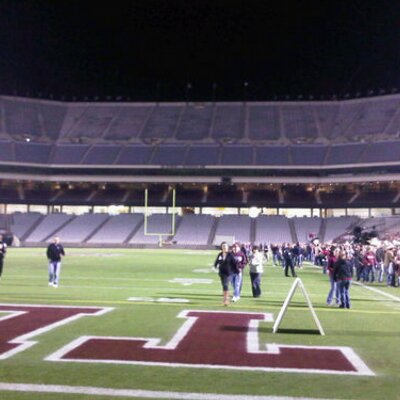 Profile Picture of Brett Knowles (@brettdknowles) on Twitter