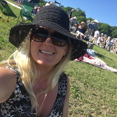 Profile Picture of Amber Swindall (@AmberRoo83) on Twitter