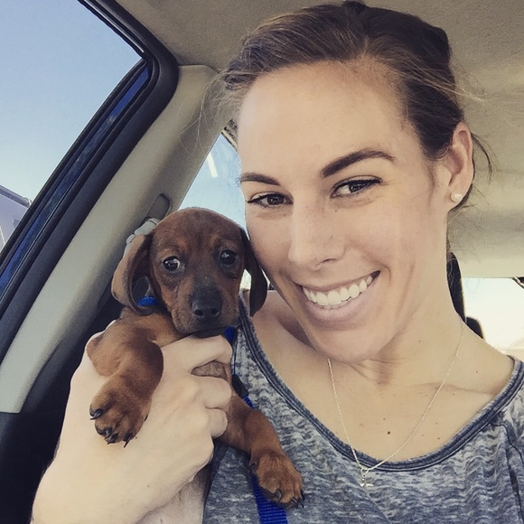 Profile Picture of Becky Lowham (@chiri823) on Poshmark