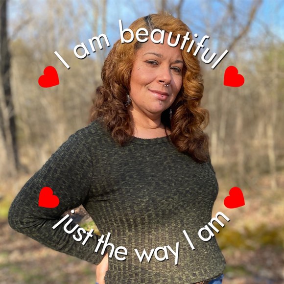 Profile Picture of Cristalle Richardson (@crissypoo16) on Poshmark