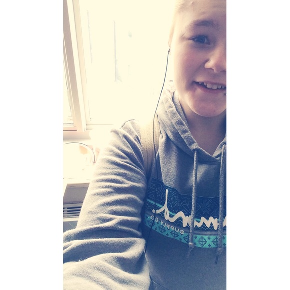 Profile Picture of Michelle Elmendorf (@michelle7414) on Poshmark