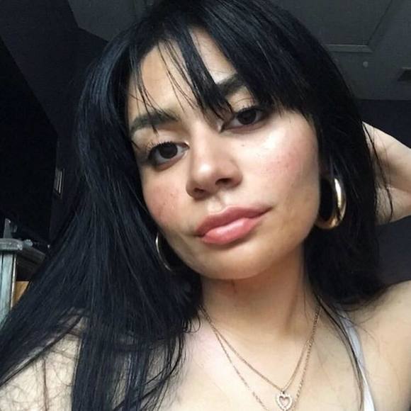 Profile Picture of Mariela Madrigal (@mariela_1) on Poshmark