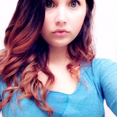 Profile Picture of Ashley Elizabeth! (@AshElizabeth_13) on Twitter