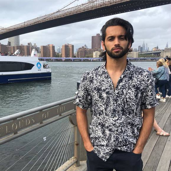 Profile Picture of Soham Kathuria (@sohamrkathuria) on Poshmark