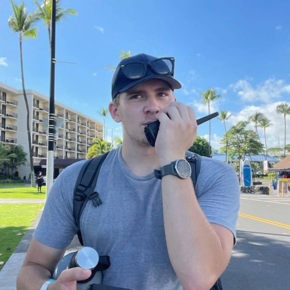 Profile Picture of Kevin Decker (@kevdeck4163) on Poshmark