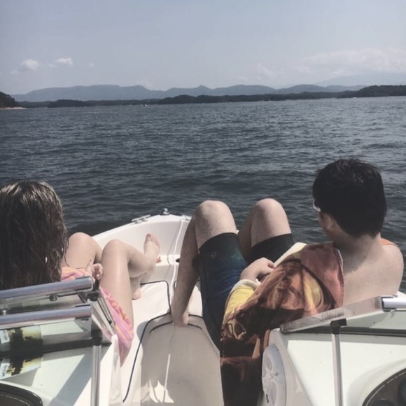 Profile Picture of Dustin Stanton (@dustinstanton) on Poshmark