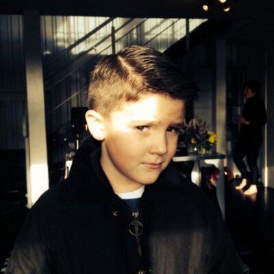 Profile Picture of Andy Thornber (@thorny72) on Twitter