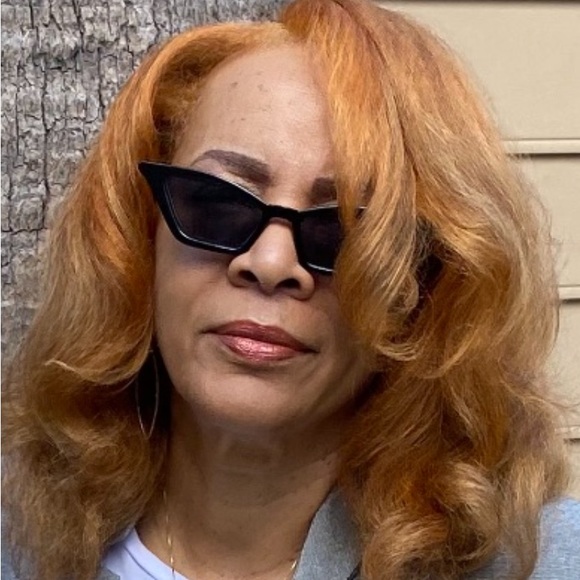 Profile Picture of Pamela Fountain (@pgfox711) on Poshmark