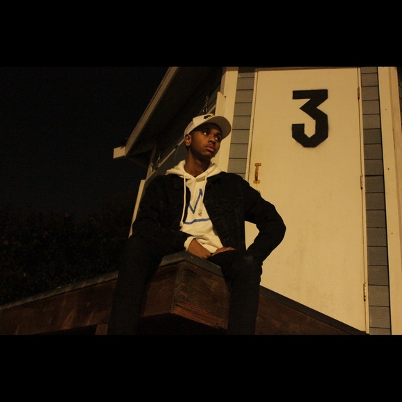 Profile Picture of Nathan Coleman (@nathancoleman37) on Poshmark