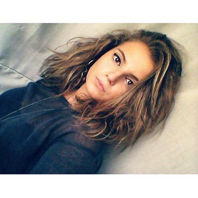 Profile Picture of •Isabel Madrigal• (@isa_mc5) on Twitter
