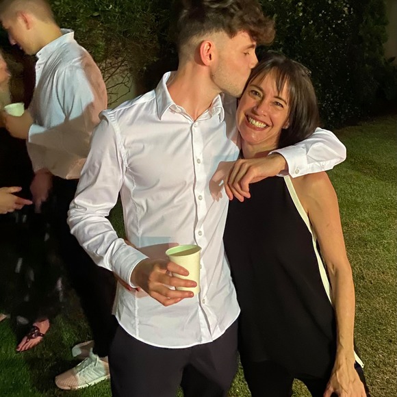 Profile Picture of Lisa Joss-chimes (@lisachimes1) on Poshmark