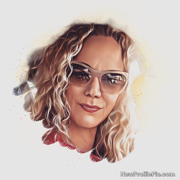 Profile Picture of Mary e Toranto (@mtoranto2) on Poshmark