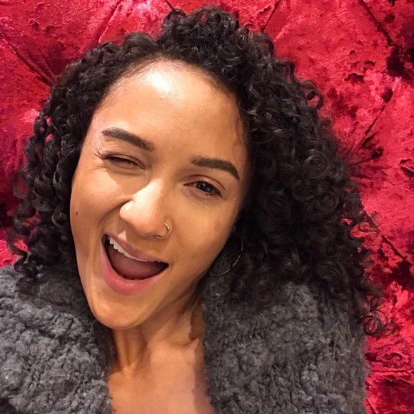 Profile Picture of Michelle Jamison (@mjamison86) on Poshmark