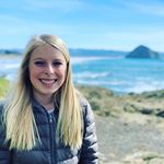 Profile Picture of emma mackinga💛🤍 (@_emmagrace05_) on Instagram