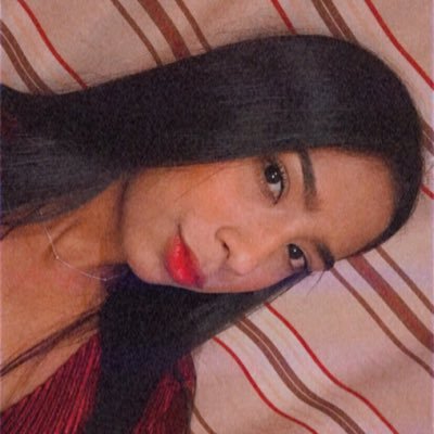 Profile Picture of Andrea Apodaca 💛 (@AndreaA65318676) on Twitter