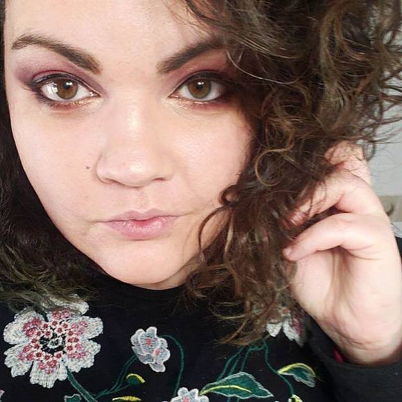 Profile Picture of Alex Maciejewski (@pandamonium744) on Poshmark