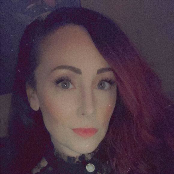 Profile Picture of Cristina Lollar (@cristinalollar) on Poshmark