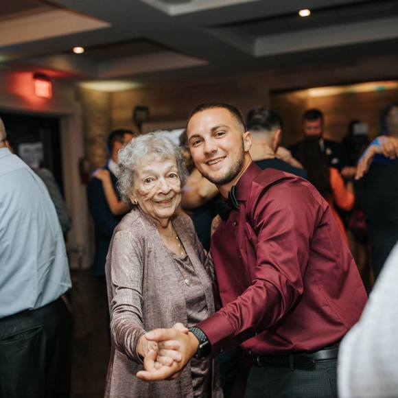 Michael Trifone - Poshmark Profile Picture of Michael Trifone (@michaeltrifone) on Poshmark