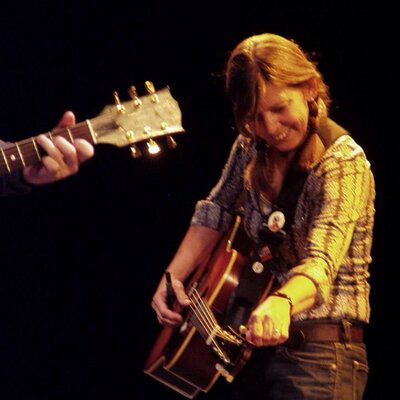 Profile Picture of Stacey Earle (@GearleRecords) on Twitter