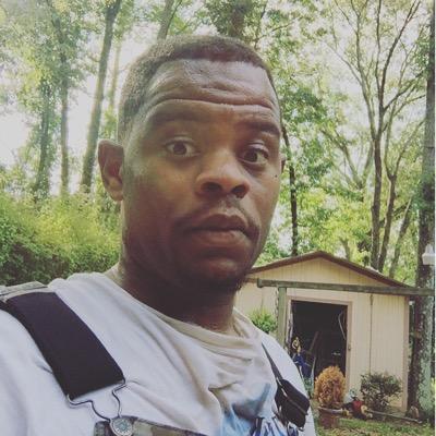 Profile Picture of Bobby Grimes (@TheFarmer_22) on Twitter