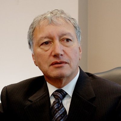 Profile Picture of Brian Day (@DrBrianDay) on Twitter