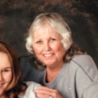 Profile Picture of Beverly Hinton (@BhintonH) on Twitter