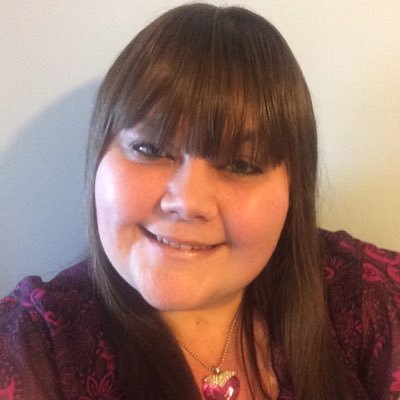 Profile Picture of Lisa Porter (@PorterBoop) on Twitter