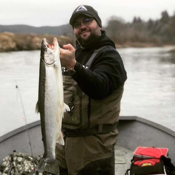 Profile Picture of Tom Niebauer (@bigford84) on Poshmark
